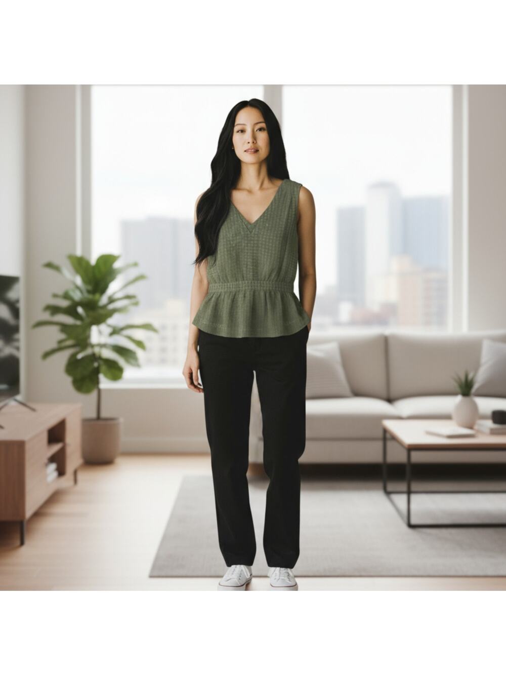 Banana Republic Heritage Collection Deep V-Neck Green Top Size 4